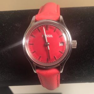 Fossil Women’s leather watch band pink silver